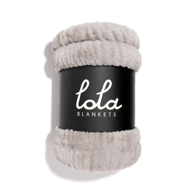 LolaBlankets Revised 08